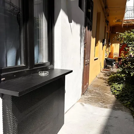 Apartment Jais Home-moon Old Town *